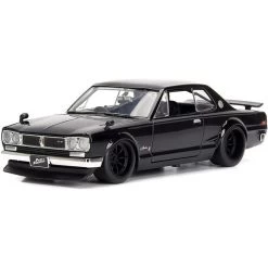 Fast & Furious - Brians Nissan Skyline 2000 GT-R (KPGC10) 1:24